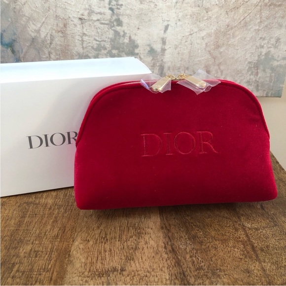 Dior Red Velvety Pouch - Picture 2 of 10